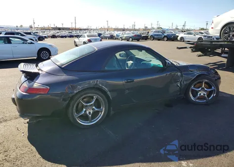 2003 Porsche 911 Carrera 2 z USA, uszkodzony, nr VIN WP0CA29953S652340